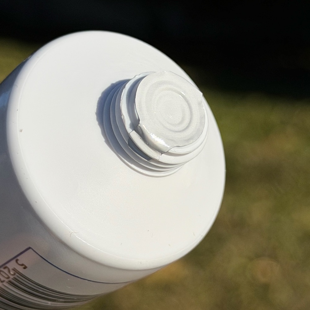 KORRES Greek Yoghurt Foaming Cleanser with Pre + Probiotics - Picture 7 of 8